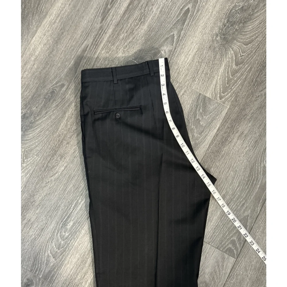 Botany 500 42R? Black W/ Pin Stripes 2 Button Single Vent Suit No Size Tags See